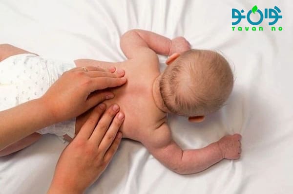 اندازه گیری تب کودک بدون تب سنج